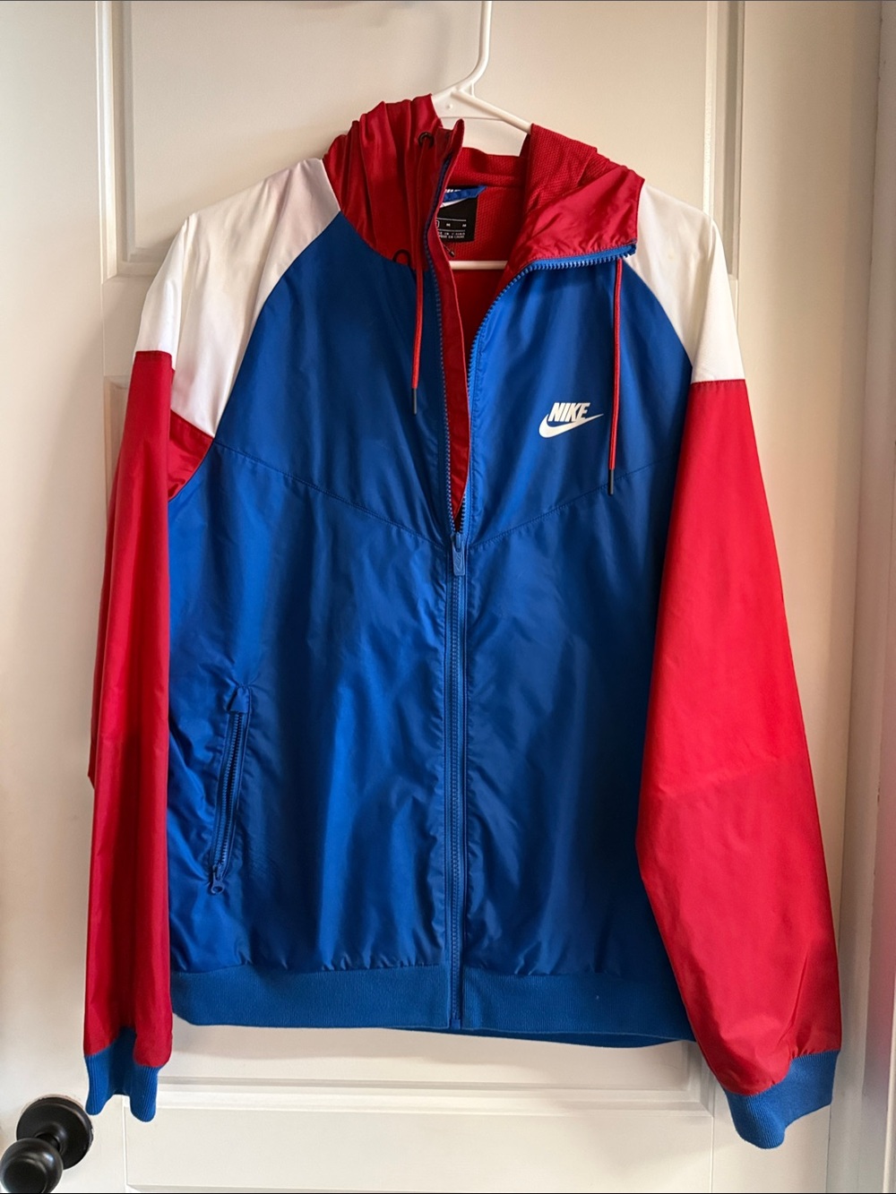 Nike Men's Blue, Red & White Hooded Windbreaker